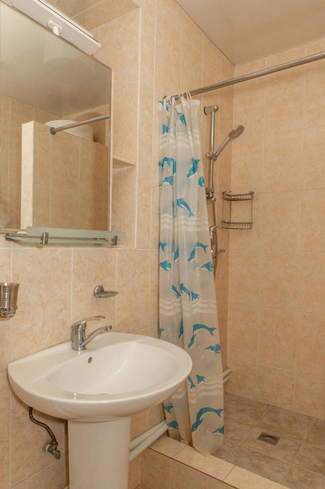 Alvani Inn K'vemo Alvani Ruang foto