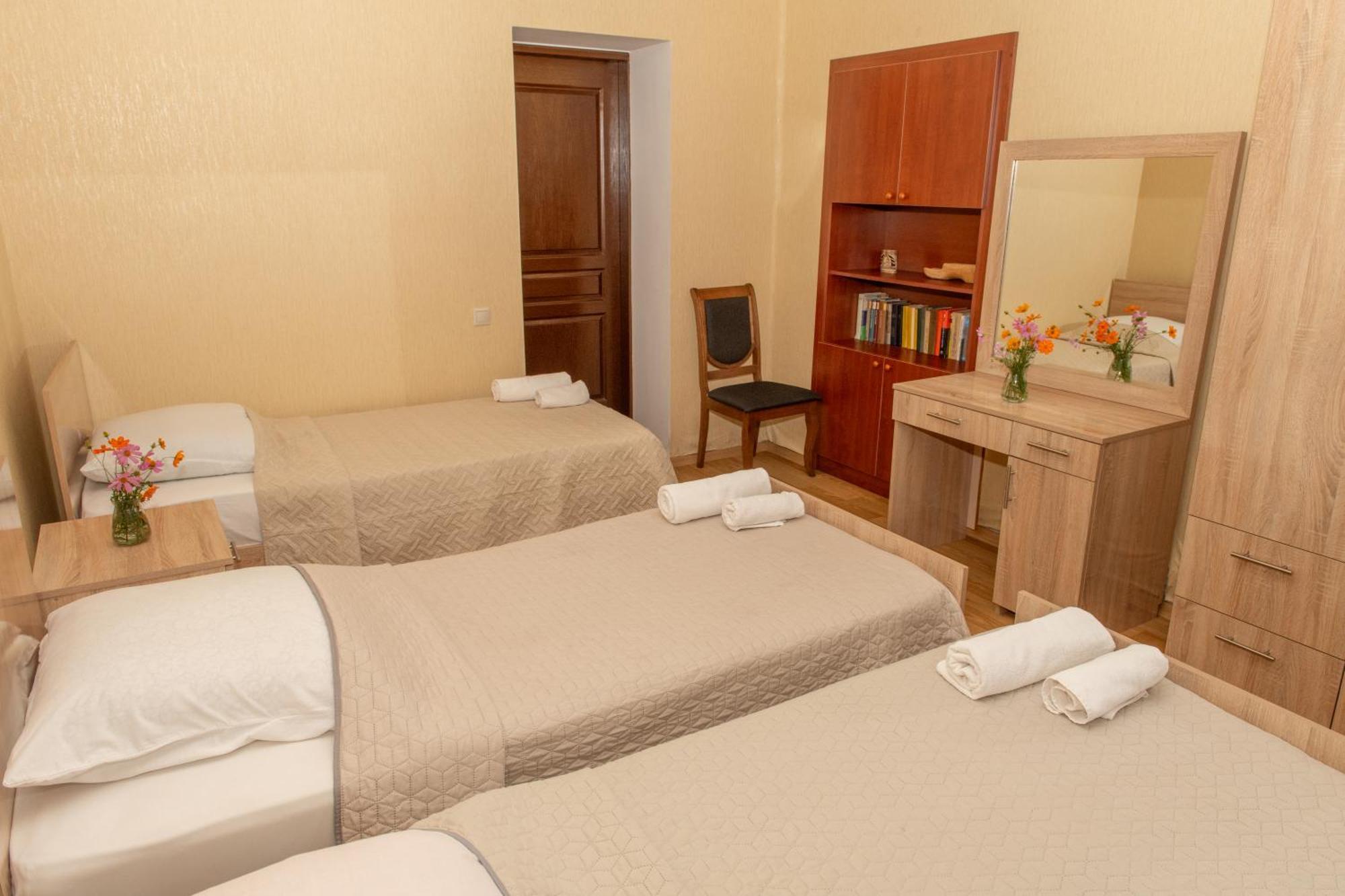 Alvani Inn K'vemo Alvani Bagian luar foto