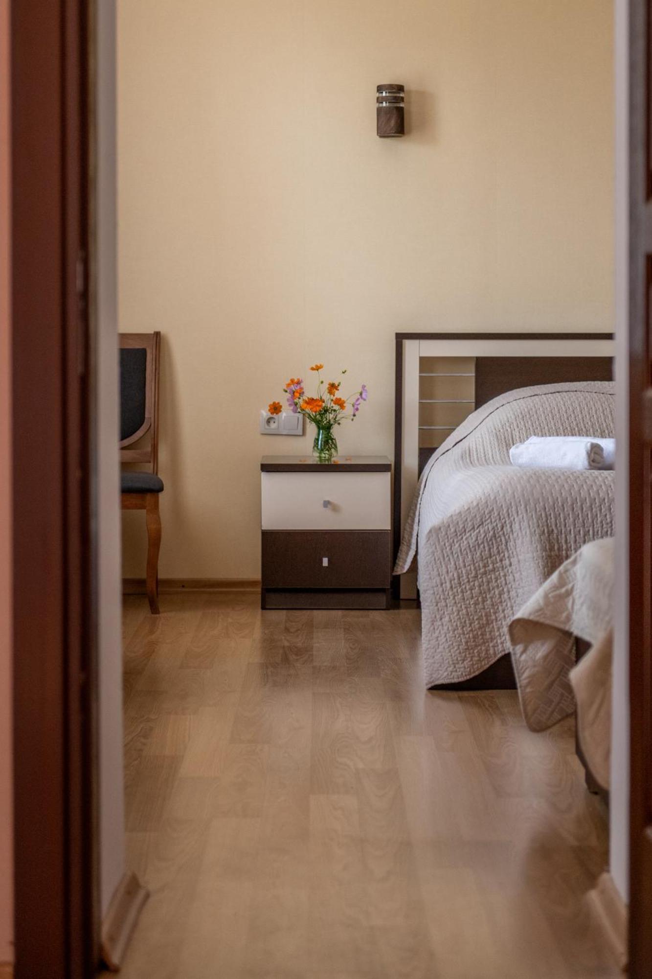 Alvani Inn K'vemo Alvani Bagian luar foto
